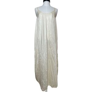Womens Vintage Silky Satin Nylon Cream Full Slip Adjustable Straps Size 42